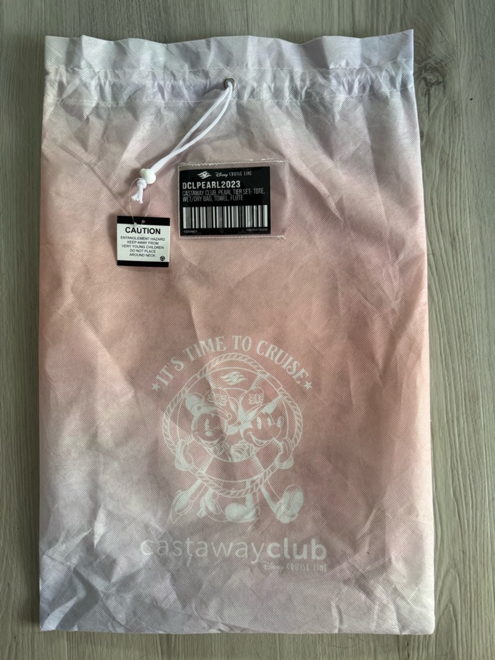 Disney Cruise Line Castaway Club Pearl Laundry Bags - Set of 2 - Picture 3 of 3